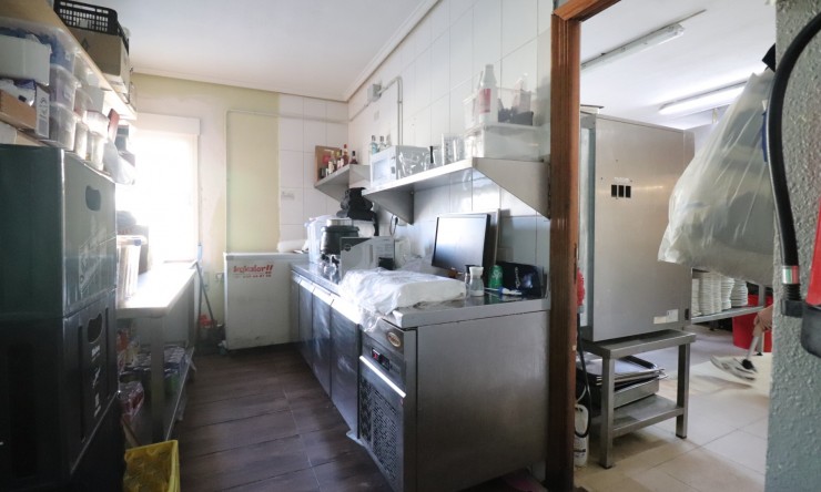 Commercieel - Commercieel - Ciudad Quesada - Doña Pepa