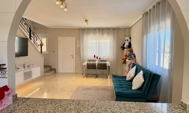 Re-Sale - Semi Detached Villa - Ciudad Quesada - Doña Pepa