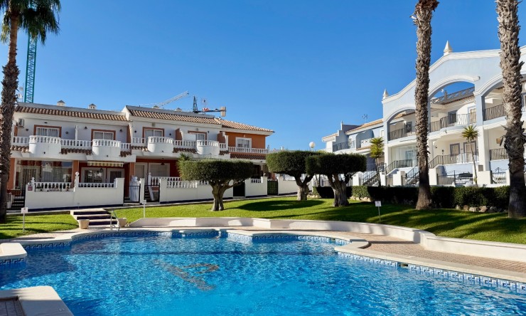 Re-Sale - Semi Detached Villa - Ciudad Quesada - Doña Pepa