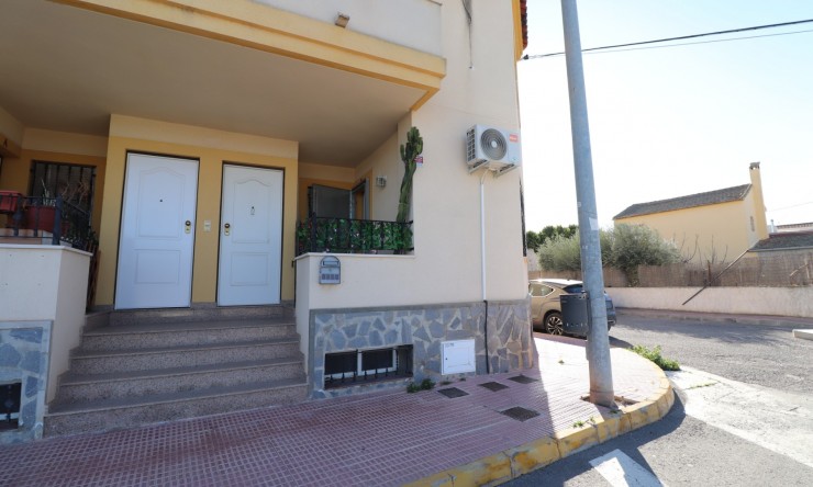 Rental - Apartment - Daya Nueva