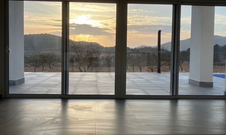 Nueva - Chalet - Pinoso - Pinoso - Campo