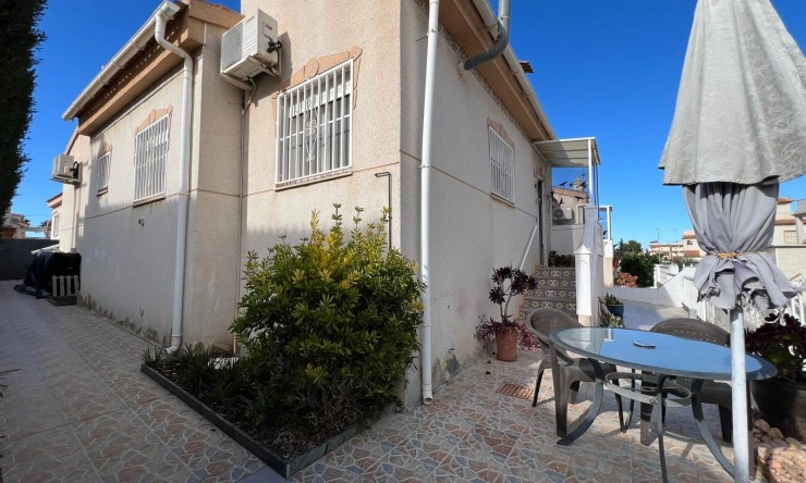 Re-Sale - Detached Villa - Algorfa - Montemar