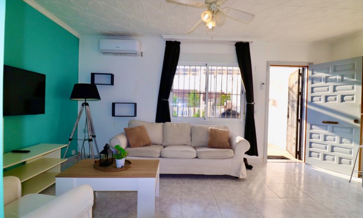 Re-Sale - Bungalow - Torrevieja - El Chaparral