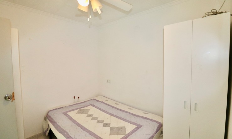 Re-Sale - Bungalow - Torrevieja - El Chaparral