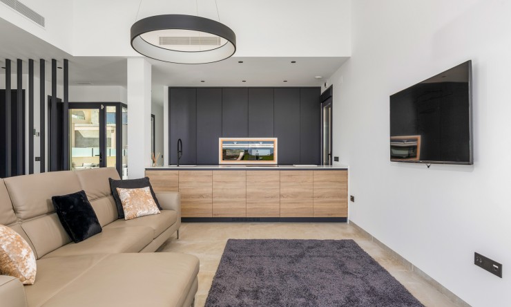 Videresalg - Frittliggende Villa - Ciudad Quesada - Pueblo Lucero