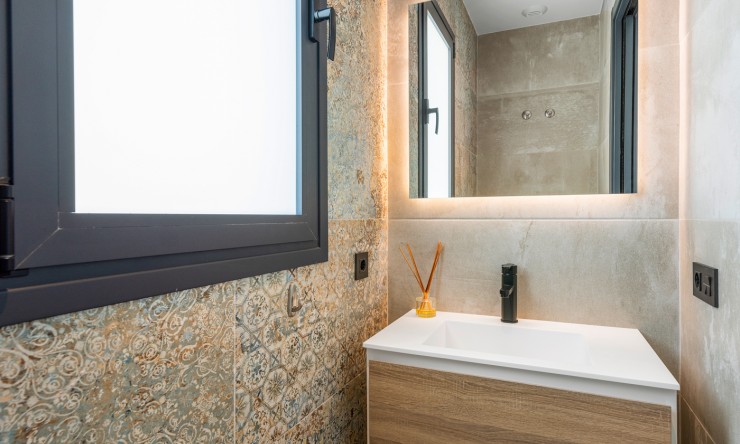 Videresalg - Frittliggende Villa - Ciudad Quesada - Pueblo Lucero