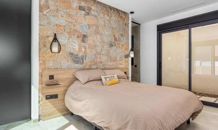 Videresalg - Frittliggende Villa - Ciudad Quesada - Pueblo Lucero