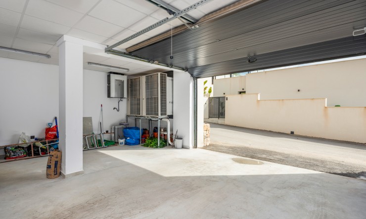 Videresalg - Frittliggende Villa - Ciudad Quesada - Pueblo Lucero