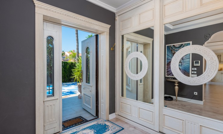 Videresalg - Frittliggende Villa - Ciudad Quesada - Doña Pepa