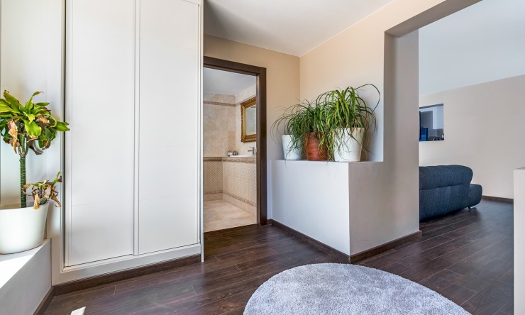 Videresalg - Frittliggende Villa - Ciudad Quesada - Ciudad Quesada - Byen