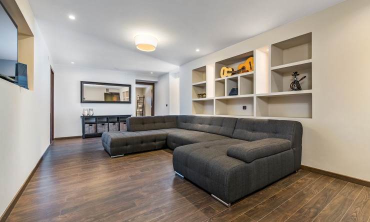 Videresalg - Frittliggende Villa - Ciudad Quesada - Ciudad Quesada - Byen