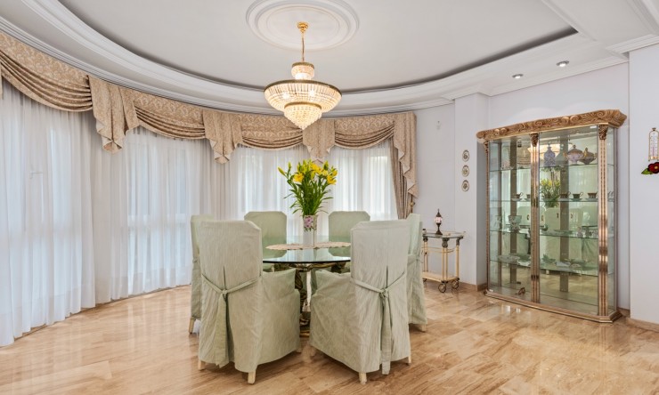 Videresalg - Frittliggende Villa - Ciudad Quesada - Doña Pepa