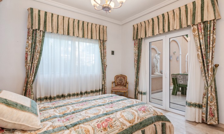 Videresalg - Frittliggende Villa - Ciudad Quesada - Doña Pepa