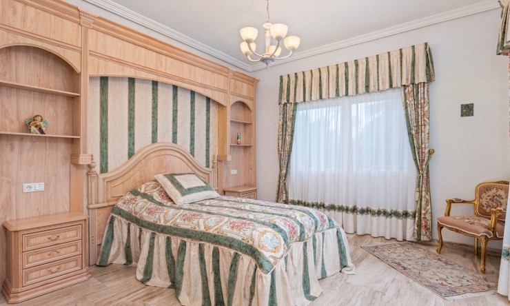 Videresalg - Frittliggende Villa - Ciudad Quesada - Doña Pepa