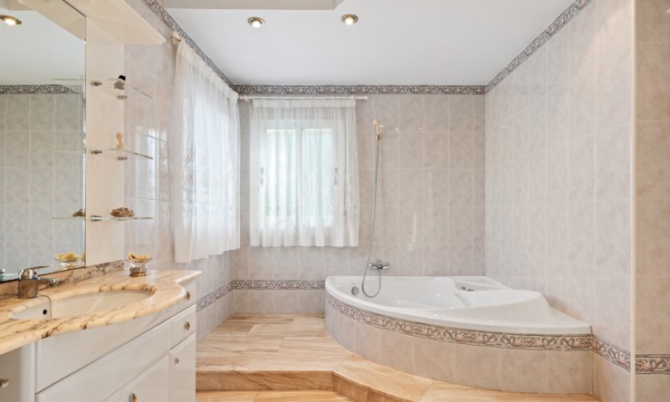 Videresalg - Frittliggende Villa - Ciudad Quesada - Doña Pepa