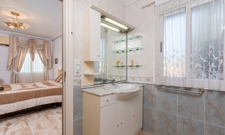 Videresalg - Frittliggende Villa - Ciudad Quesada - Doña Pepa