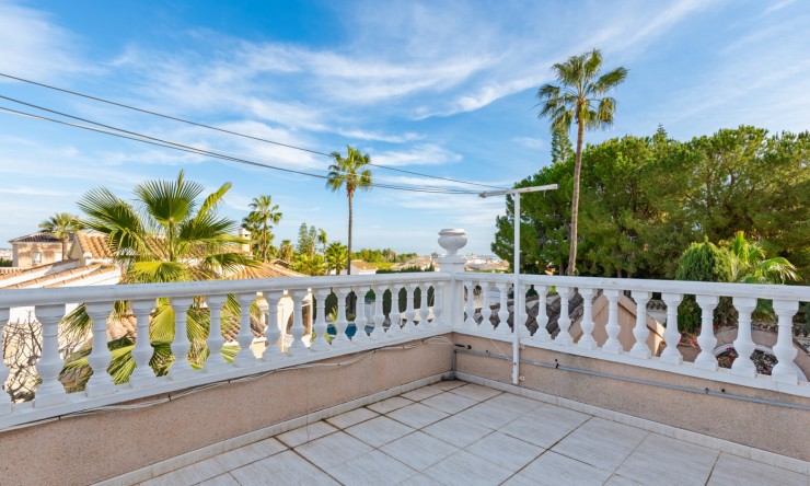 Videresalg - Frittliggende Villa - Ciudad Quesada - Doña Pepa