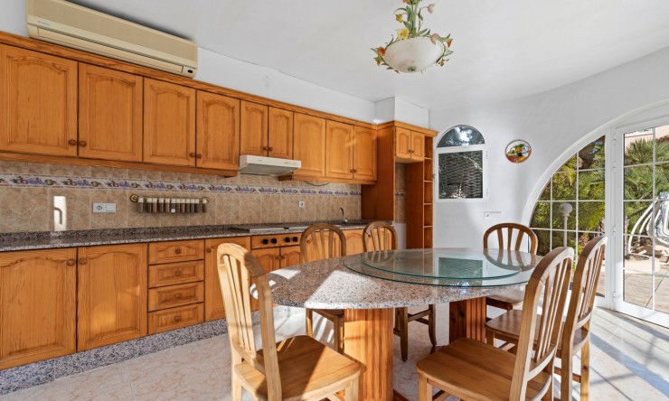 Videresalg - Frittliggende Villa - Ciudad Quesada - Doña Pepa