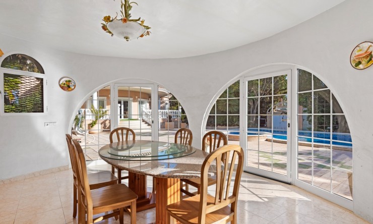 Videresalg - Frittliggende Villa - Ciudad Quesada - Doña Pepa