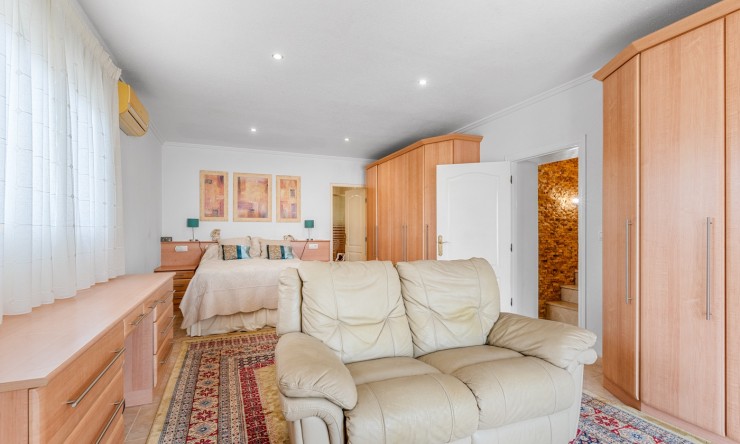 Videresalg - Frittliggende Villa - Ciudad Quesada - La Marquesa