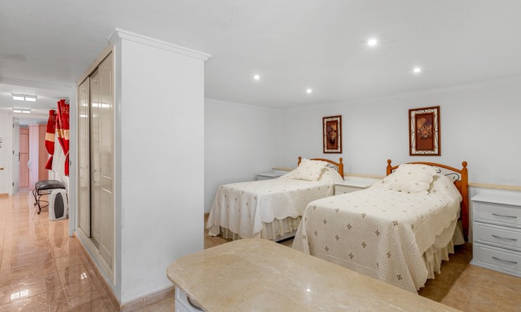 Videresalg - Frittliggende Villa - Ciudad Quesada - La Marquesa