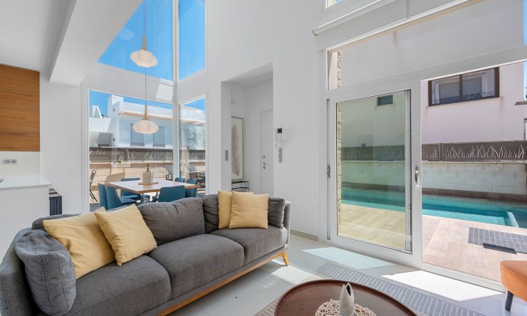 Re-Sale - Detached Villa - Ciudad Quesada - La Laguna