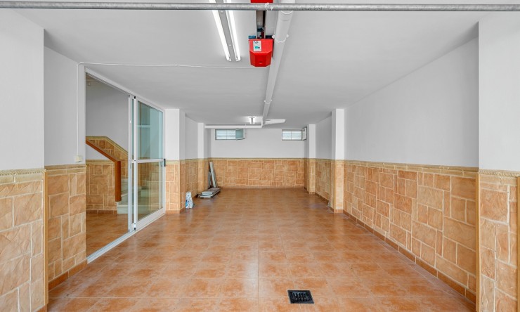 Videresalg - Frittliggende Villa - Torrevieja - Los Frutales