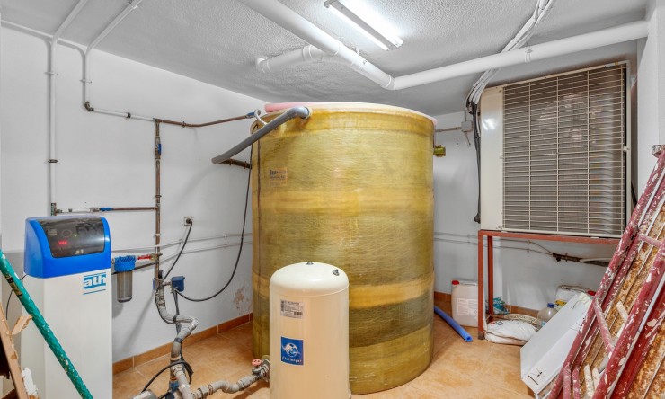 Videresalg - Frittliggende Villa - Torrevieja - Los Frutales