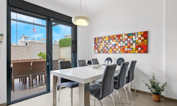 Re-Sale - Detached Villa - Ciudad Quesada - La Laguna