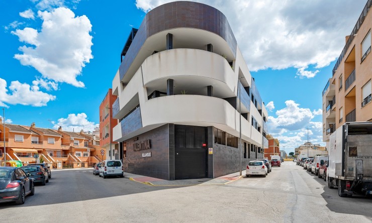 Re-Sale - Apartment - Formentera del Segura - Formentera - Village