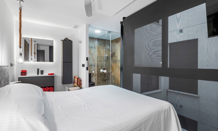 Re-Sale - Apartment - Formentera del Segura - Formentera - Village