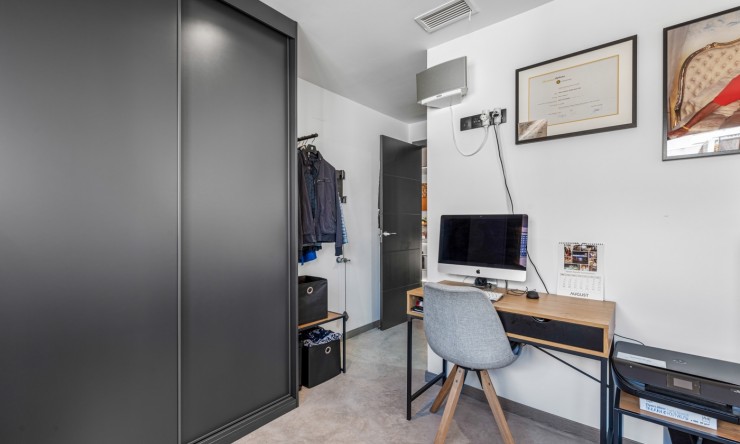 Re-Sale - Apartment - Formentera del Segura - Formentera - Village