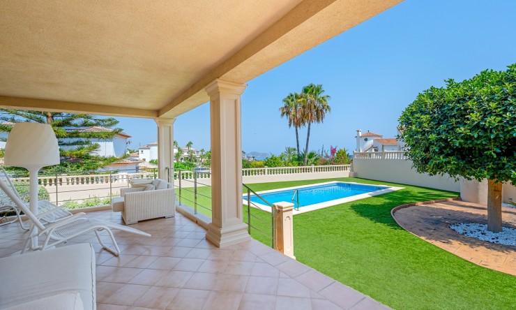 Re-Sale - Detached Villa - Benissa - Carrio