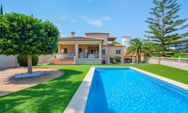 Re-Sale - Detached Villa - Benissa - Carrio