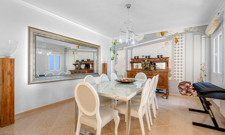 Re-Sale - Detached Villa - Benissa - Carrio