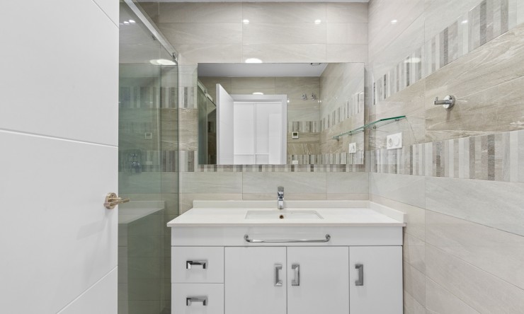 Videresalg - Leilighet - Orihuela Costa - Punta Prima