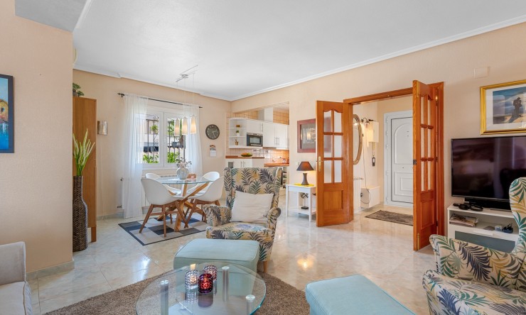 Videresalg - Frittliggende Villa - Ciudad Quesada - Ciudad Quesada - Byen