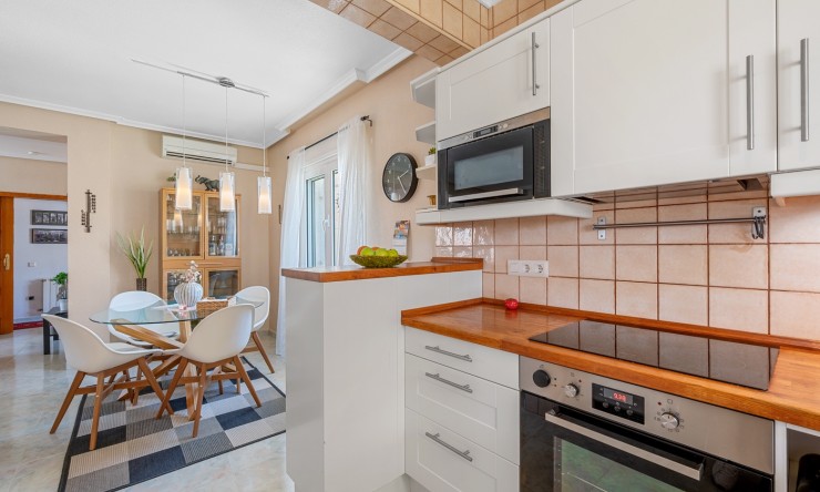 Videresalg - Frittliggende Villa - Ciudad Quesada - Ciudad Quesada - Byen