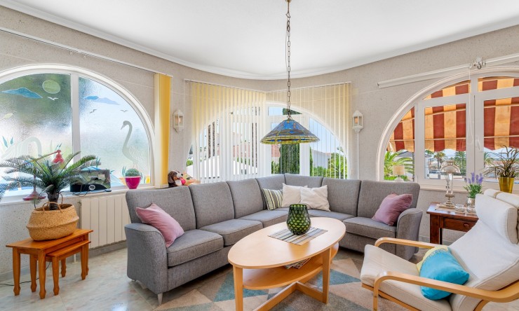 Videresalg - Frittliggende Villa - Ciudad Quesada - Ciudad Quesada - Byen