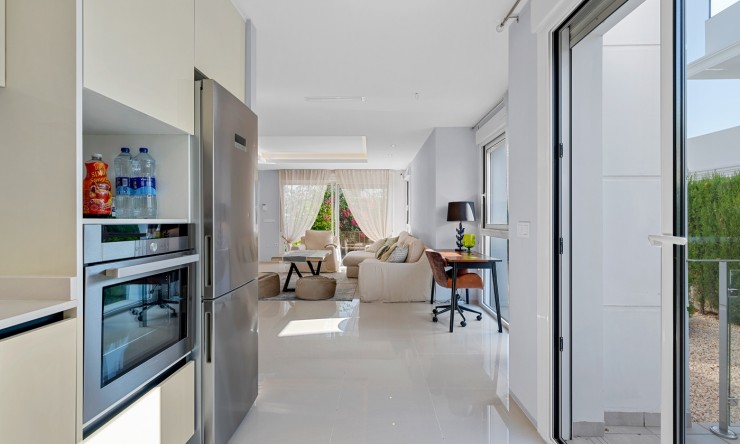 Re-Sale - Semi Detached Villa - Ciudad Quesada - Doña Pepa