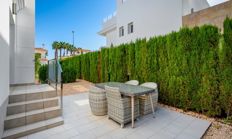 Re-Sale - Semi Detached Villa - Ciudad Quesada - Doña Pepa