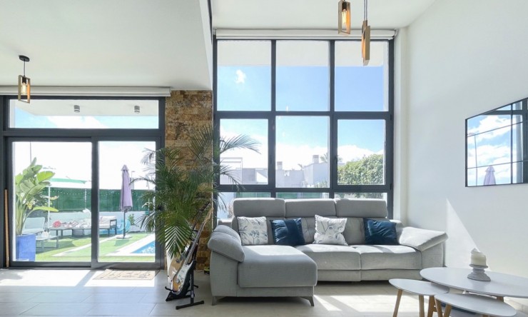 Re-Sale - Detached Villa - Ciudad Quesada - La Laguna