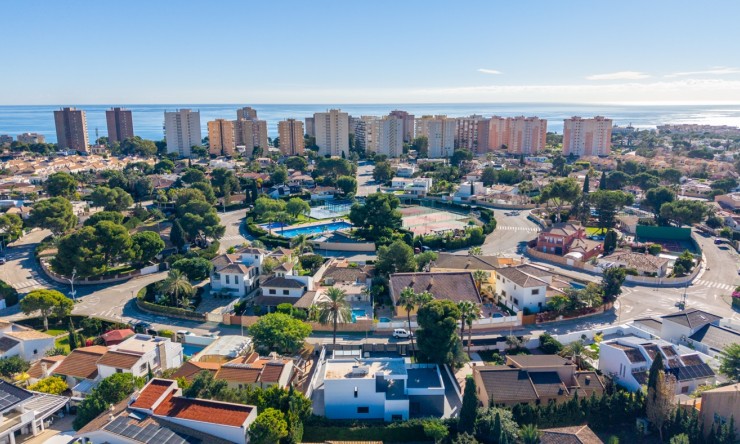 Re-Sale - Detached Villa - Orihuela Costa - Dehesa de Campoamor