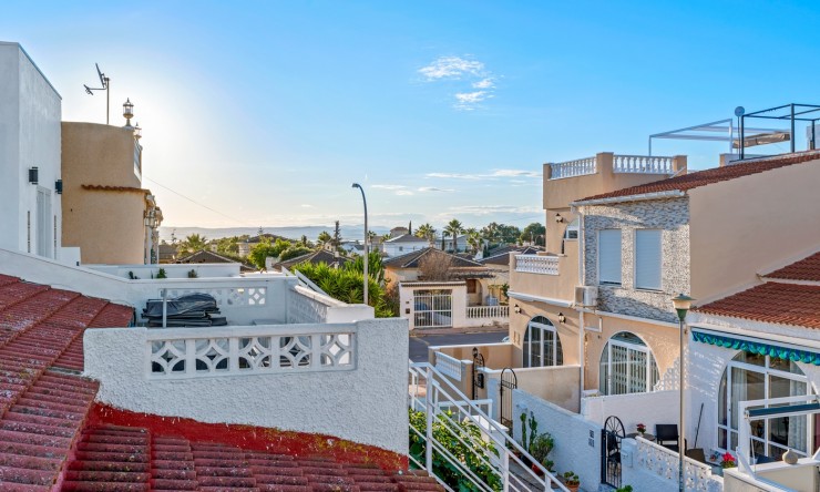 Re-Sale - Bungalow - Torrevieja - El Chaparral