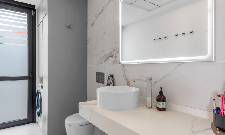 Videresalg - Frittliggende Villa - Ciudad Quesada - Ciudad Quesada - Byen