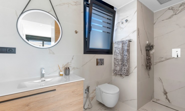 Videresalg - Frittliggende Villa - Ciudad Quesada - Ciudad Quesada - Byen