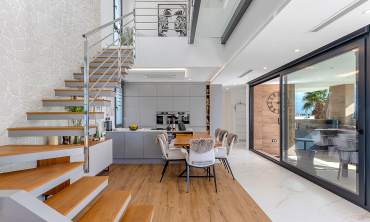 Videresalg - Frittliggende Villa - Ciudad Quesada - Ciudad Quesada - Byen