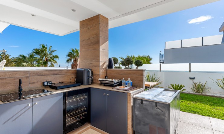 Videresalg - Frittliggende Villa - Ciudad Quesada - Ciudad Quesada - Byen