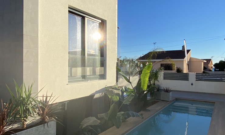 New - Detached Villa - La Mata - La Mata - Town