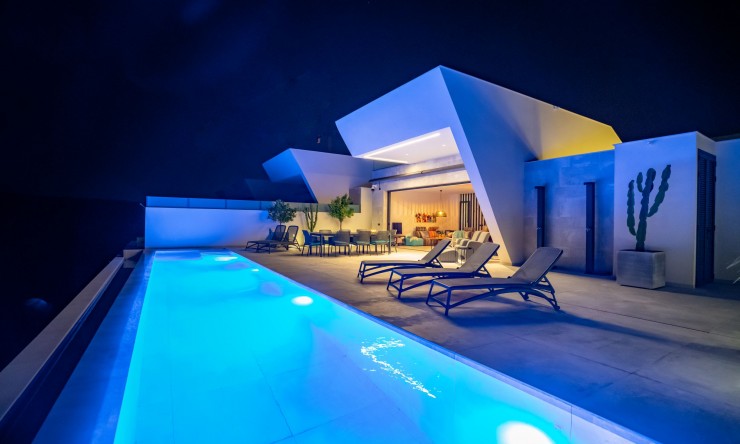 Nouveau - Villa - Ciudad Quesada - Pueblo Lucero